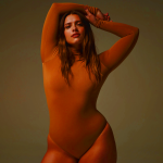 Long Sleeve Bodysuit Skims ESSENTIAL SCOOP NECK ανοιχτο πρασινο | 7864320-AE