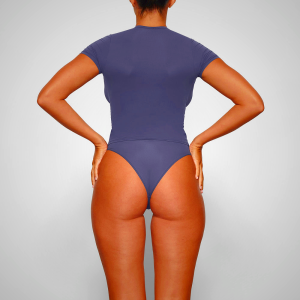 T-shirt Skims FITS EVERYBODY καφε | 3968250-MN