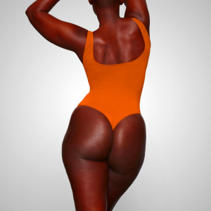 Skims SOFT SMOOTHING Thong Bodysuit - Black | 5342096-WB